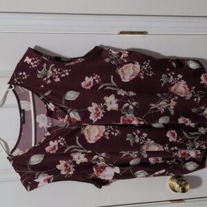 Women's Sleeveless Blouse